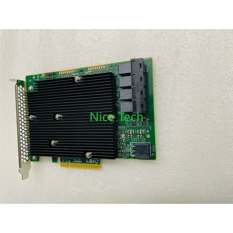 Scheda Adattatore Host Bus LSI - Lsi 9300 16I Hba It Mode recensione e prezzo