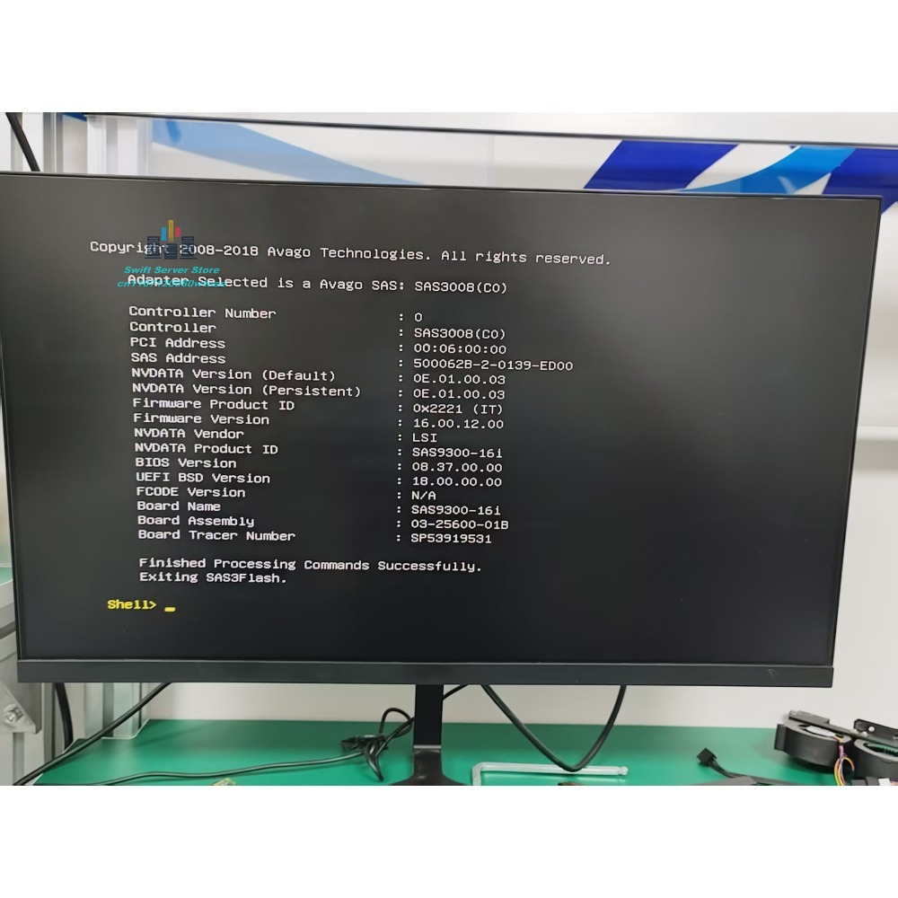 LSI 9300-16i P16 IT Mode HBA 1 - Lsi 9300 16I Hba It Mode recensione e prezzo